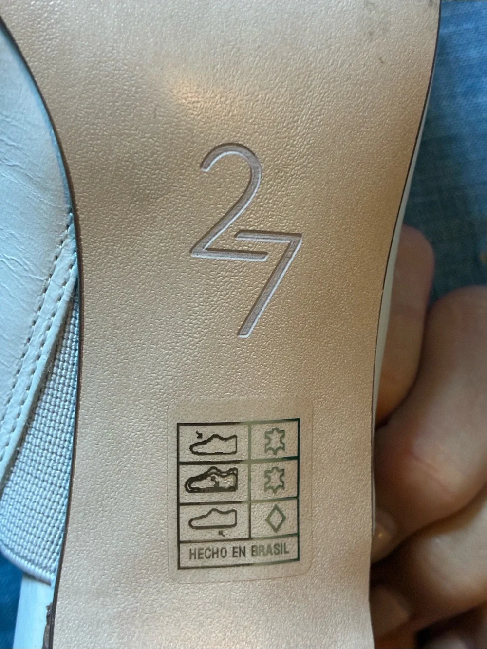 27 EDIT Cream Square-Toe Leather  size:6
